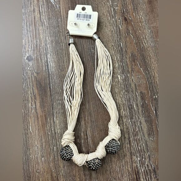 Mia Collection Chunky Beaded Necklace and Black Studded Earrings Fashion Jewelry - Picture 4 of 5